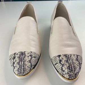 Cole Haan White and Gray Flats